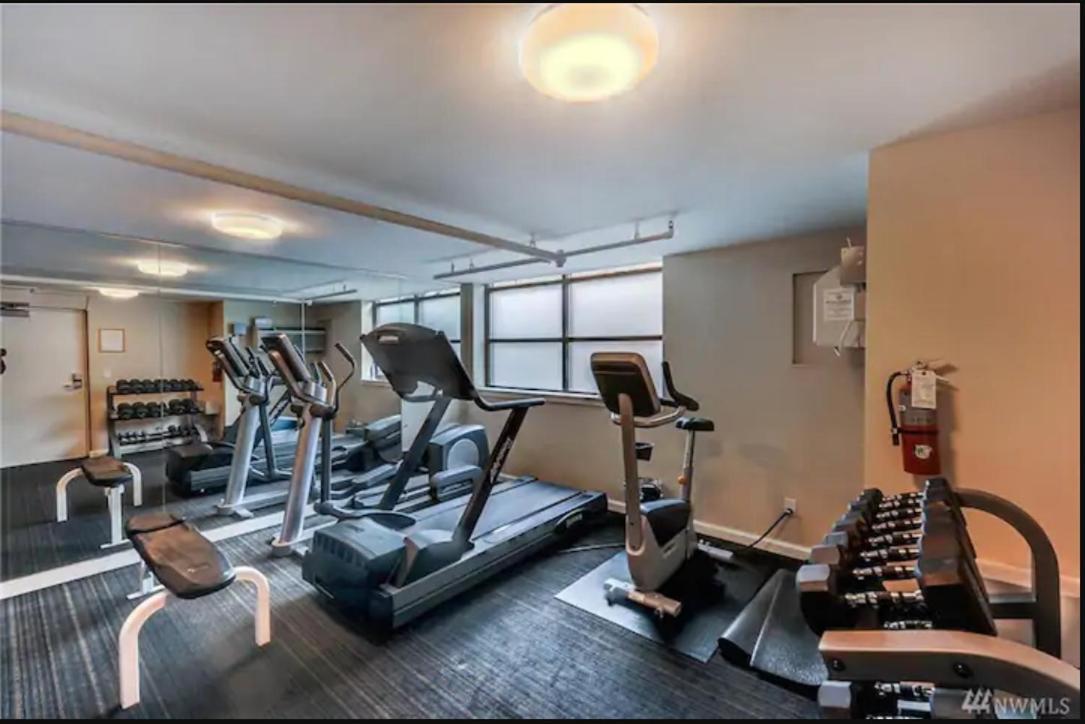 Lovely 1 Bedroom Condo In The Heart Of Seattle! Buitenkant foto